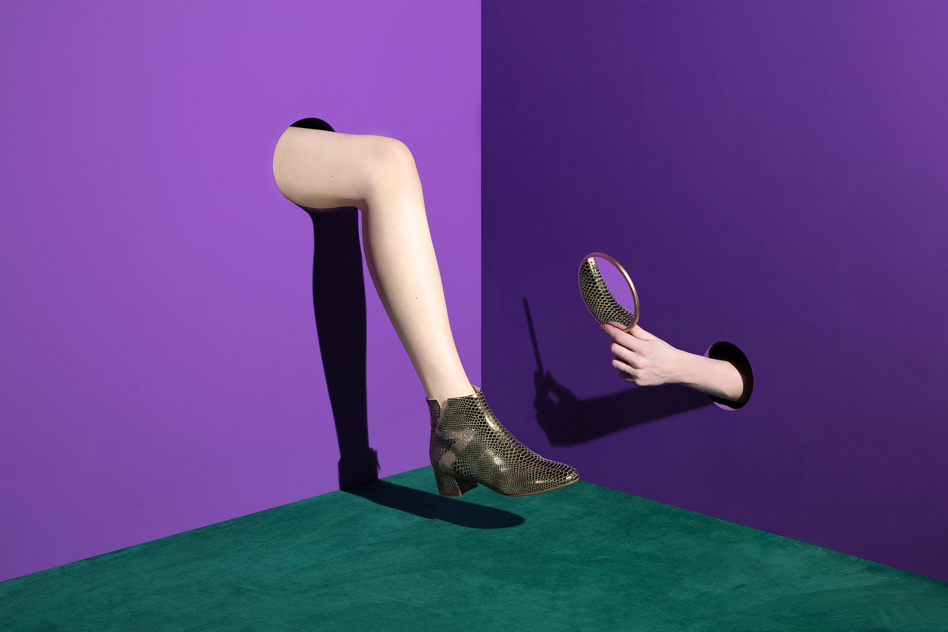reverbere-patricia-blanchet-miroir-jambe.jpg